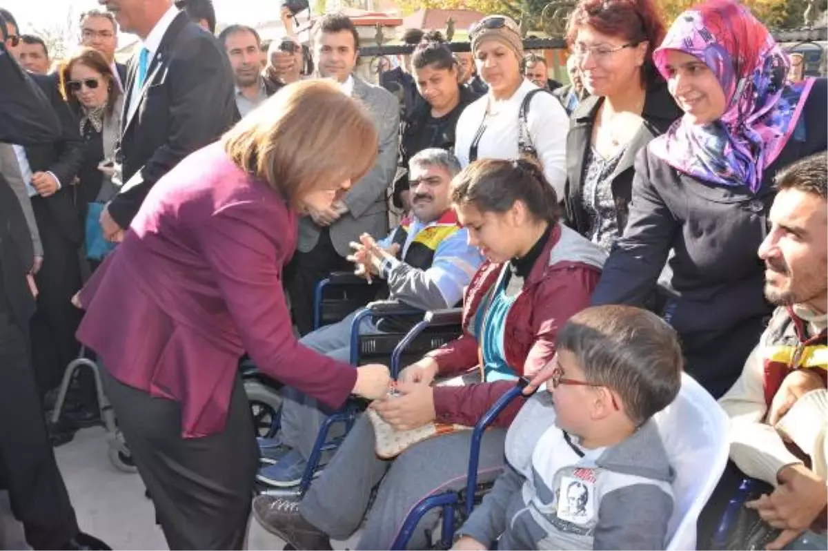 Bakan Şahin: Öğrenci Evleri Konusu Özel Hayata Müdahale Değildir