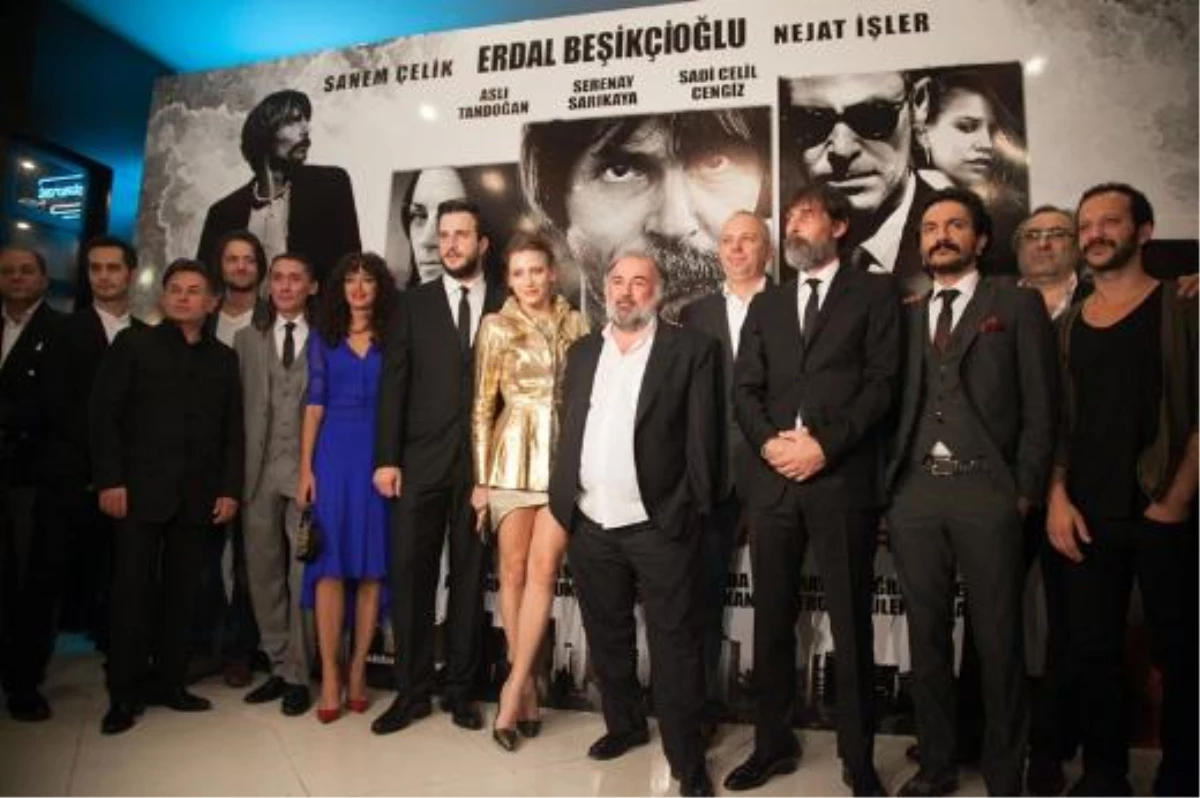 Bursa\'da "Behzat Ç. Ankara Yanıyor" Filminin Galası Yapıldı