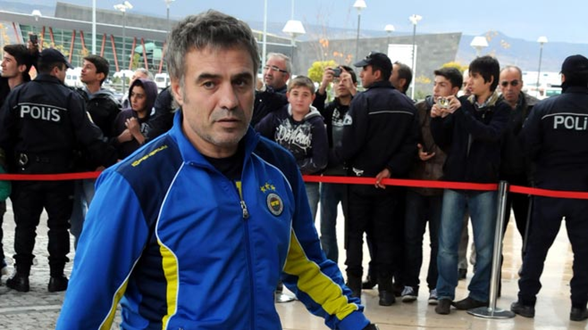 Ersun Yanal\'a Anjiyo Yapıldı