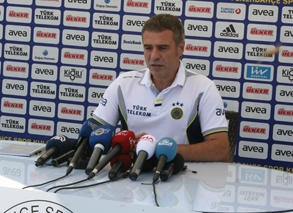 Galatasaray Kulübü\'nden Ersun Yanal\'a Geçmiş Olsun Mesajı