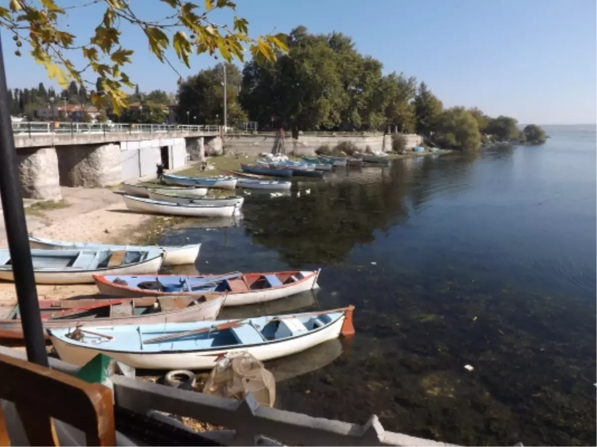 Gölyazı Yağlı Boyaya Aktarılacak