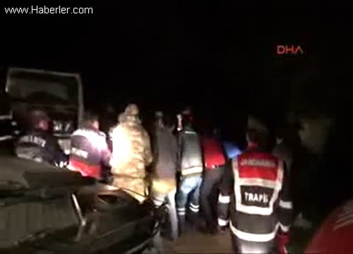 Kayıp Olarak Aranan Öğretmenin Uçurumda Cesedi Bulundu