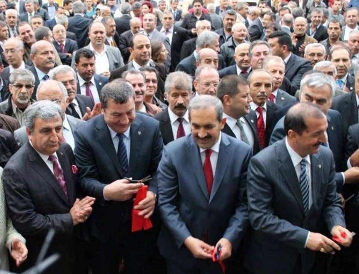 MHP İzmir İl Başkanı Necatkarataş Sivas Günleri\'nde