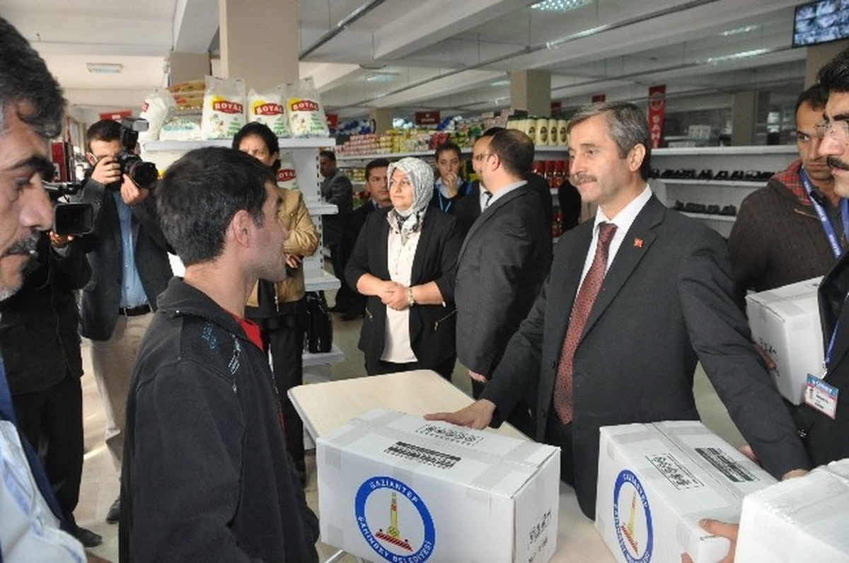 Şahinbey Belediyesi Çölyak Hastalarına Glutensiz Un Dağıttı