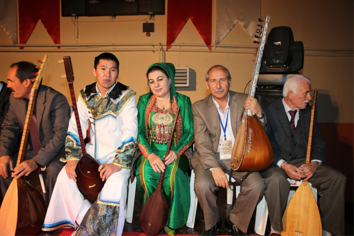 Türk Dünyası Âşıkları Ardahan\'da Müzik Şöleni Gerçekleştirdi