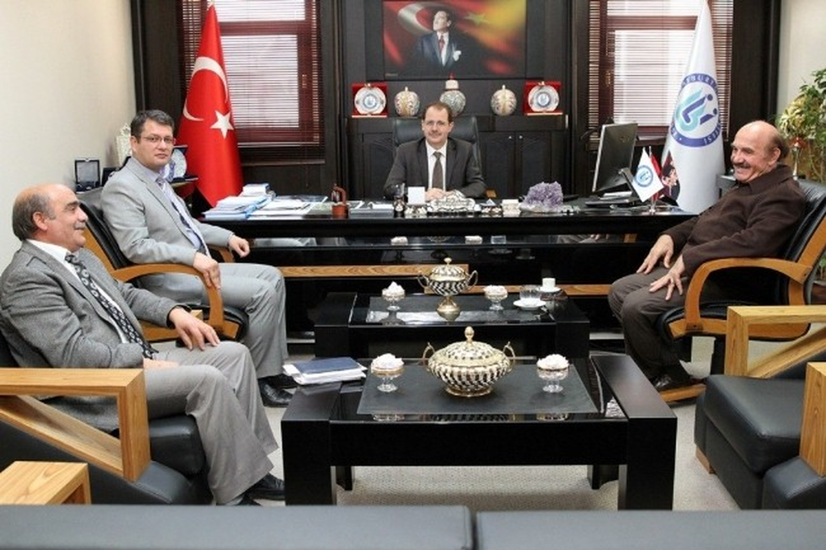 Vali Yardımcısından Rektör Coşkun\'a İade-İ Ziyaret