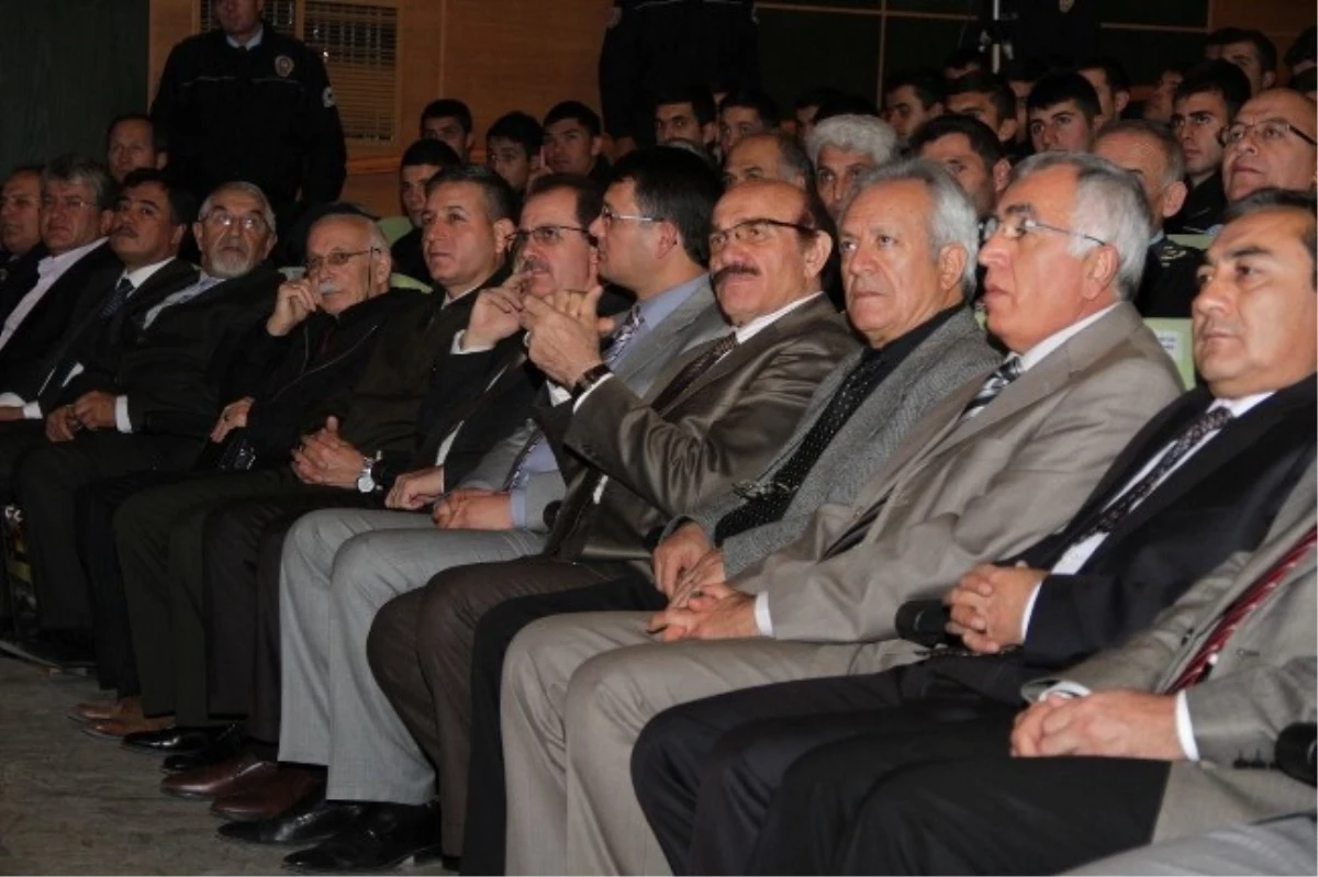 Bayburt Üniversitesi, Polis Adaylarının "Liderlik, Yönetim ve Motivasyon" Konferansındaydı
