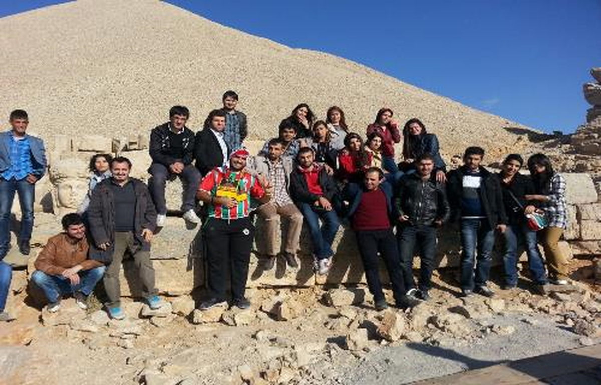 Dicle Üniversitesi Öğrencileri Nemrut\'u Gezdi