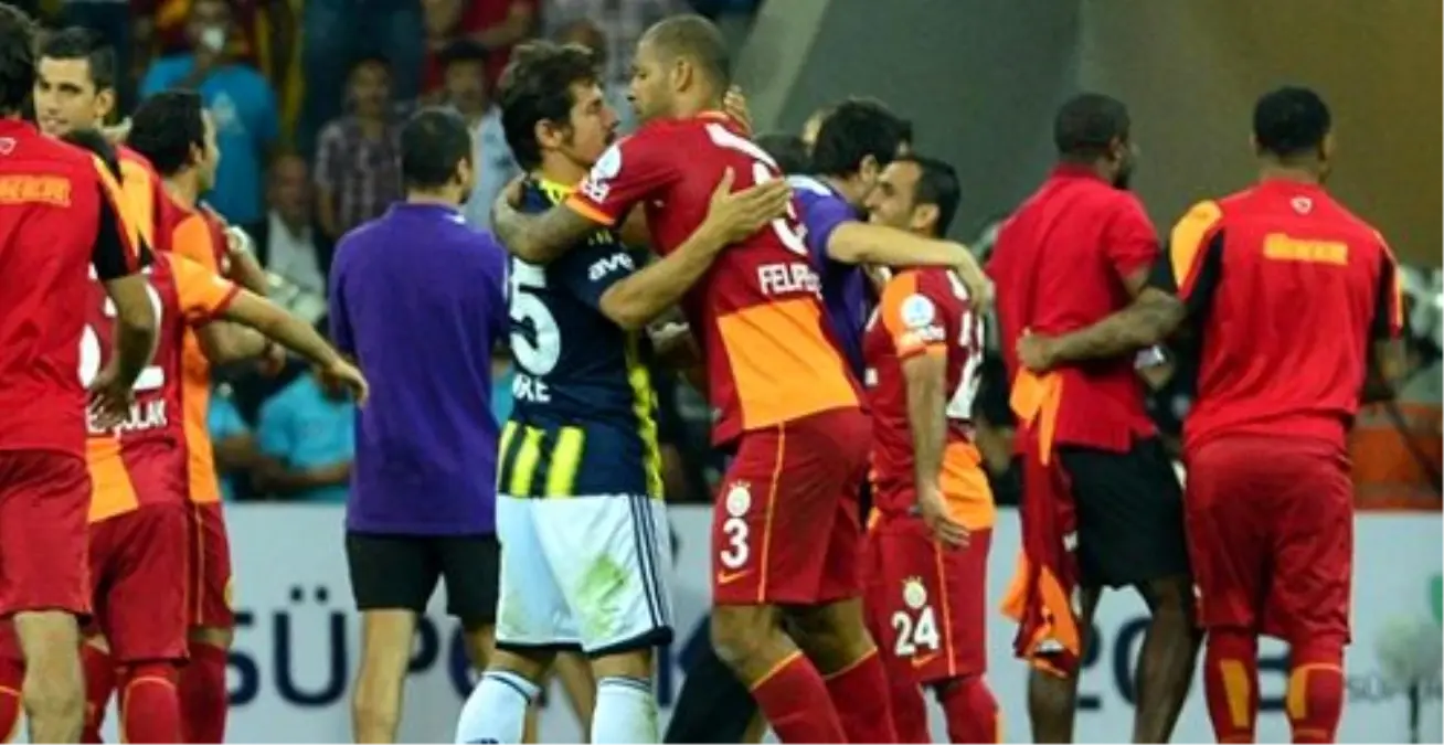 Fenerbahçe-Galatasaray Maçı Biletleri Karaborsada 2 Bin TL