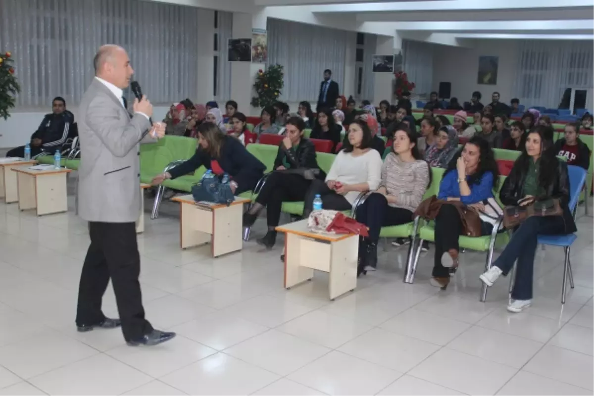 GHSİM KYK\' da Gençlik Merkezi Tanıtımını Yaptı