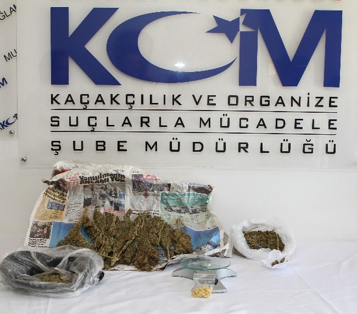 Uyuşturucu Operasyonunda 4 Gözaltı
