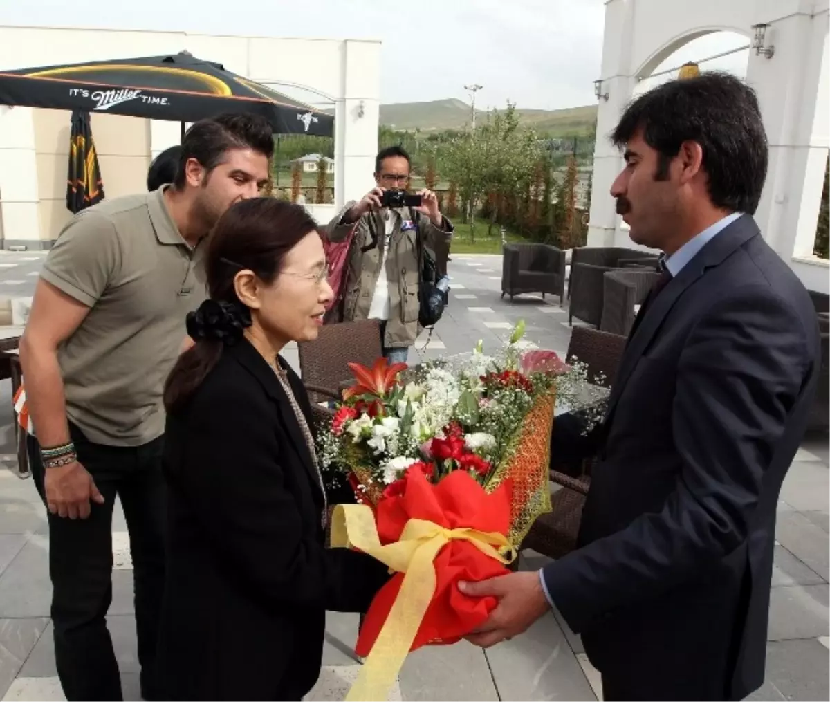 Van Belediye Başkanından Dr. Miyazaki\'nin Ailesi ve Japon Halkına Mektup