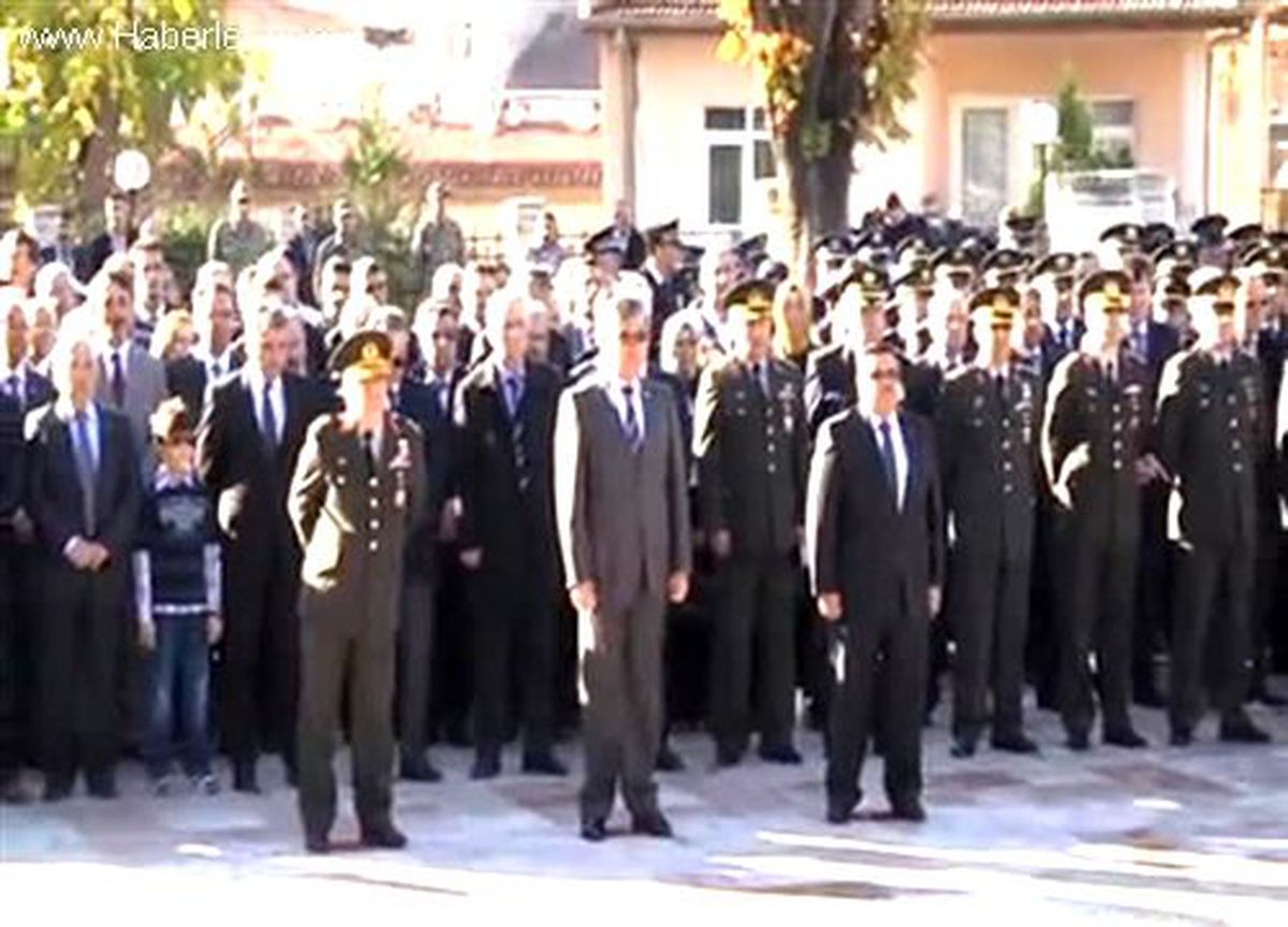 10 Kasım törenleri