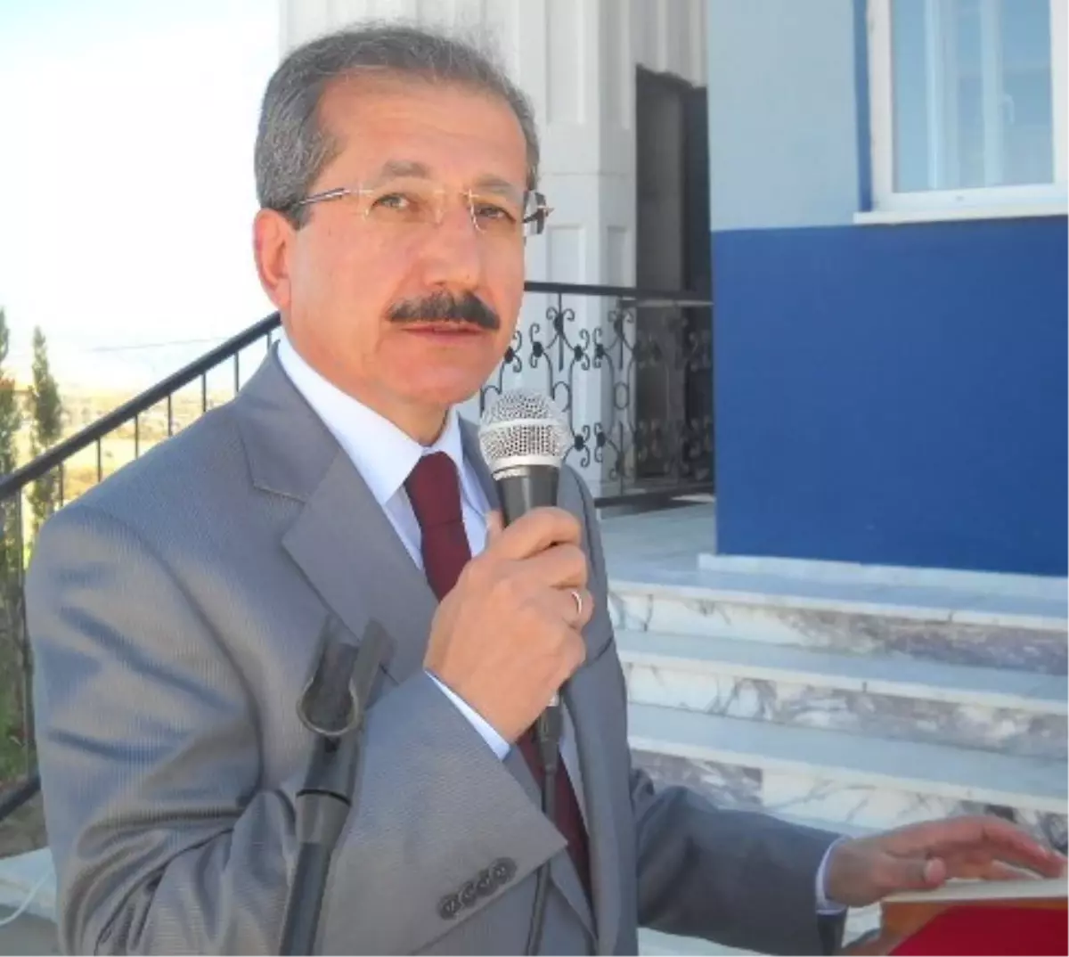 Alaşehir\'de Güzle Cami İbadete Açıldı