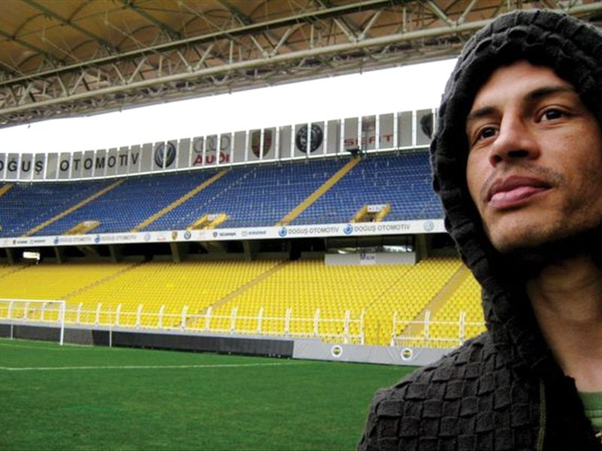 Alex de Souza\'dan Derbiye Özel Tebrik!