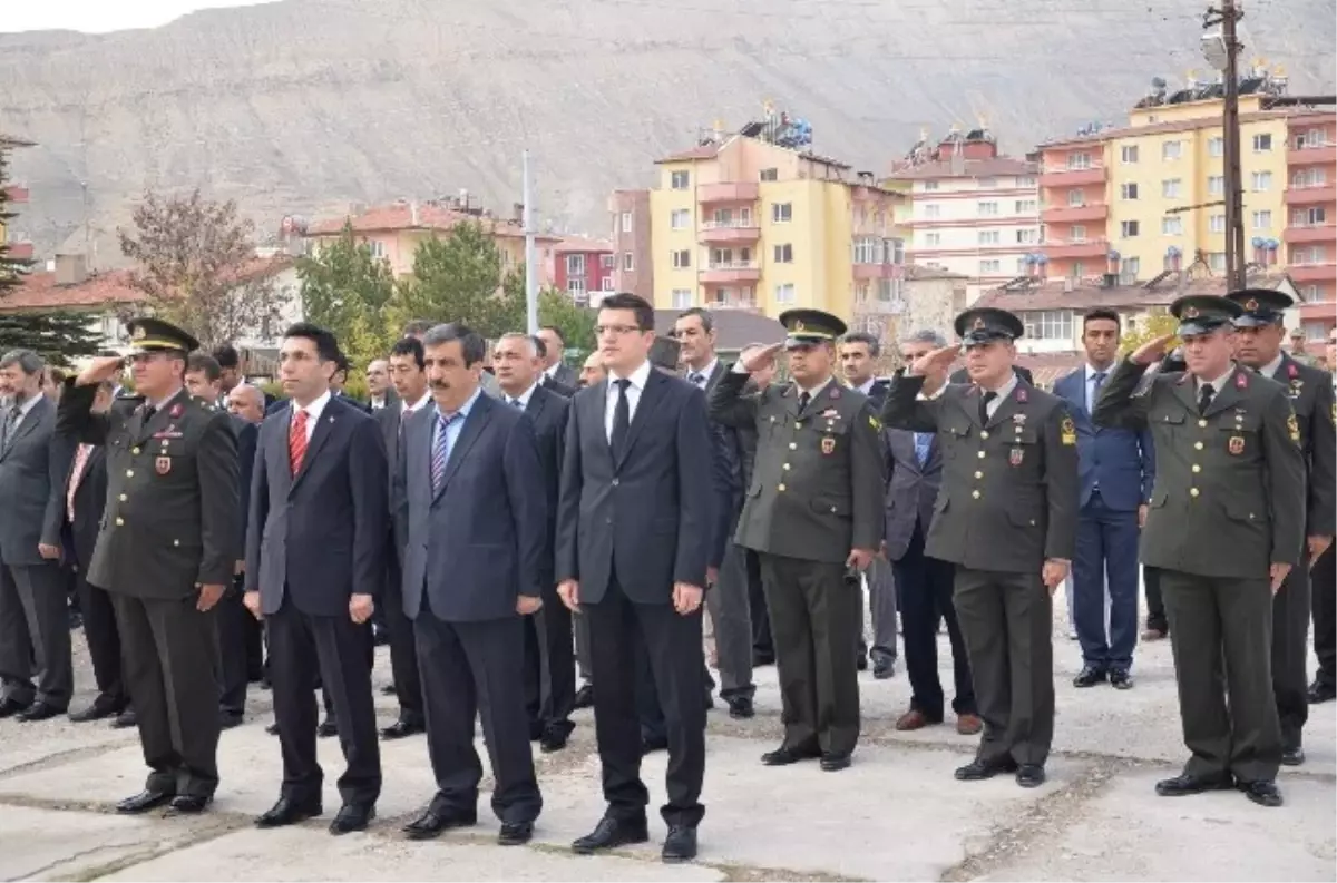 Atatürk Ölüm Yıldönümünde Darende\'de Anıldı