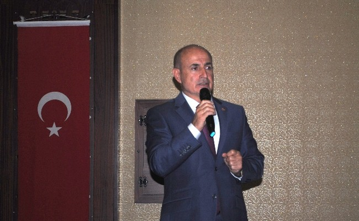 Büyükçekmece\'de Alevi Vatandaşlar, İftarda Bir Araya Geldi