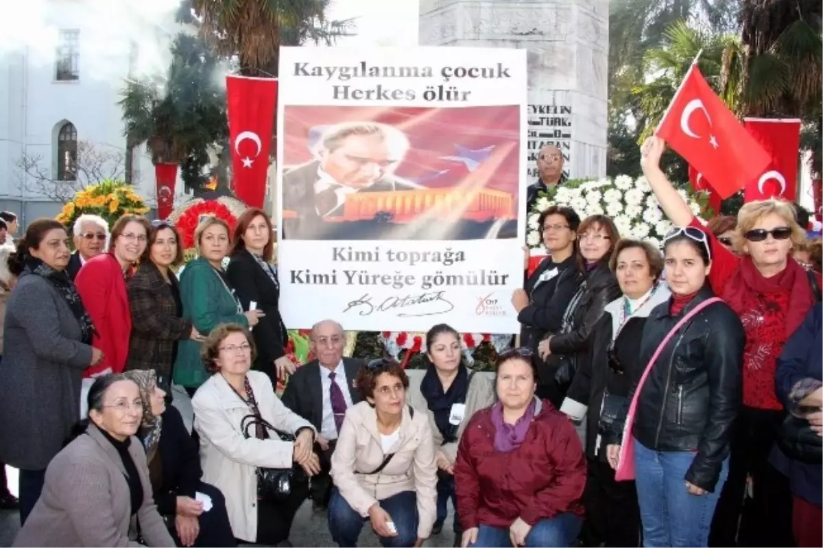 CHP Bursa\'da Ölümünün 75. Yıl Dönümünde Atatürk\'ü Andı