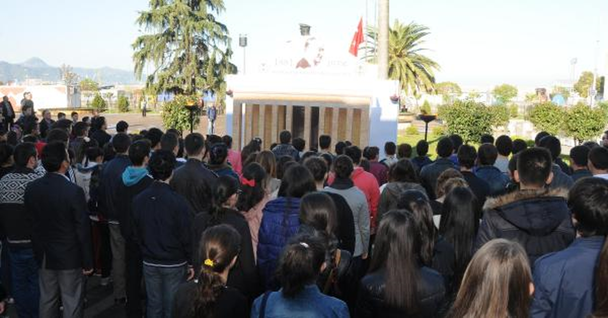 Giresunlular Maket Anıtkabir\'e Koştu