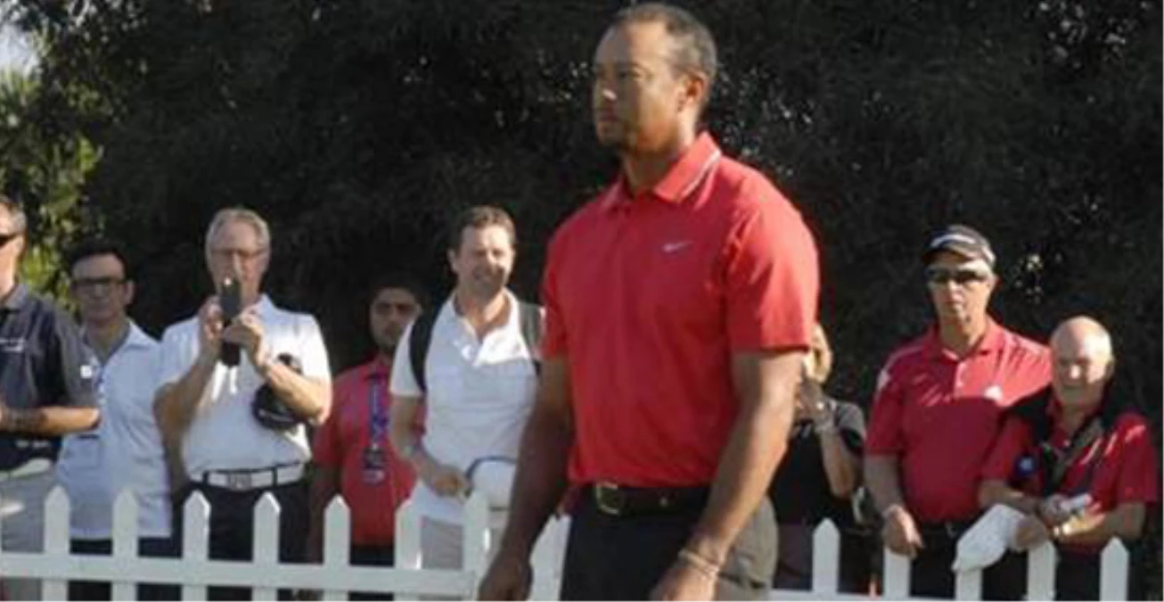 Tiger Woods, Atatürk İçin Saygı Duruşunda Bulundu