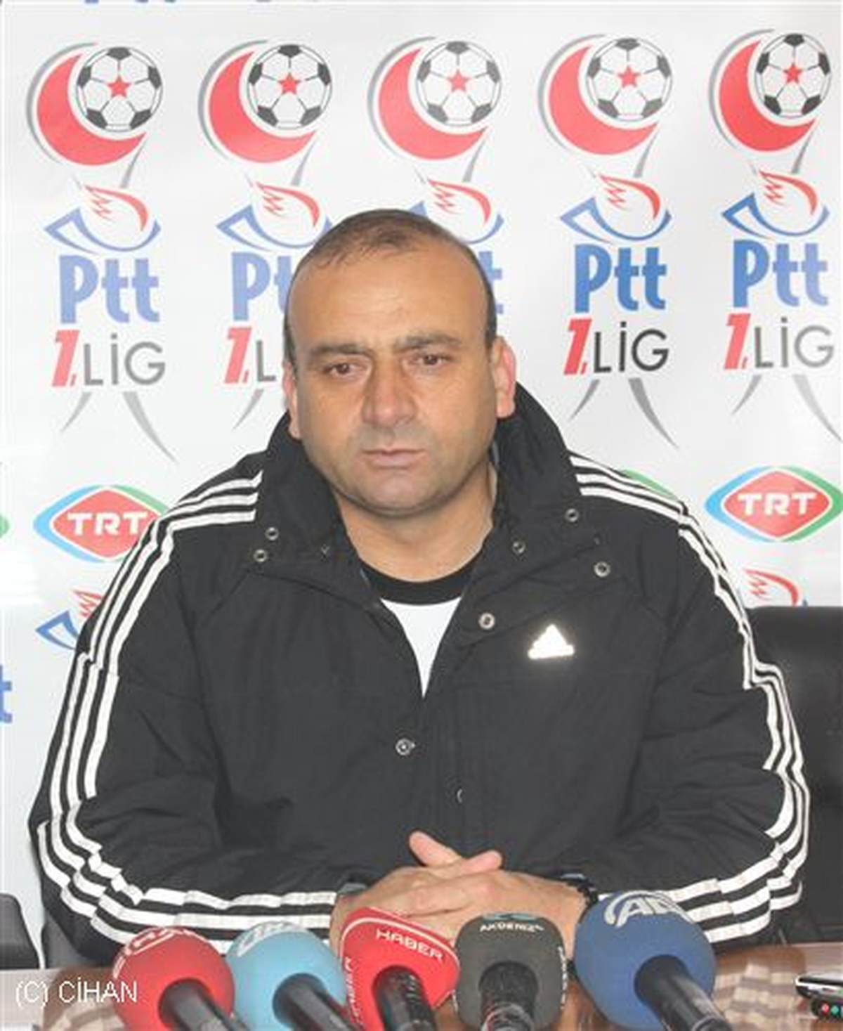 Adana Demirspor Teknik Direktörü Uğur Açıklaması