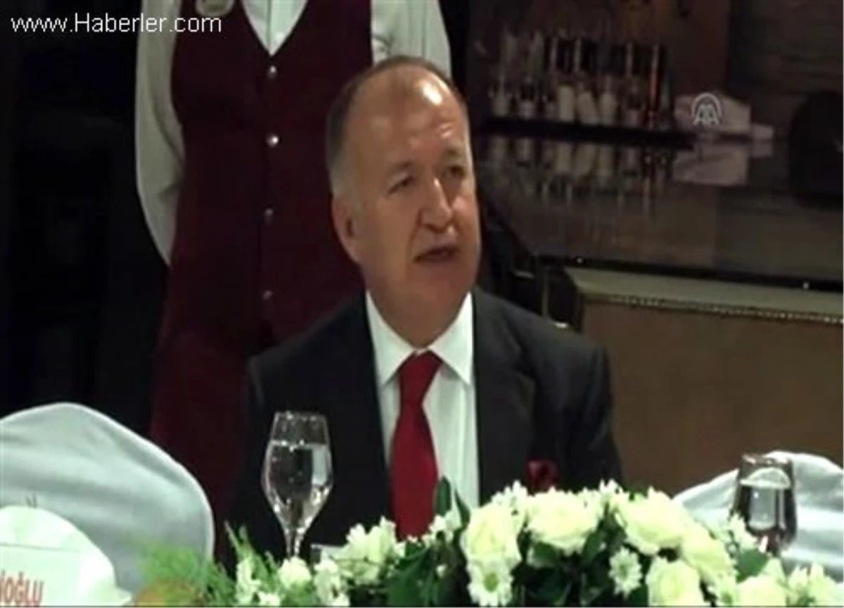 Antalyaspor Başkanı Gencer, Mehmet Sedef\'in Müjdesini Verdi