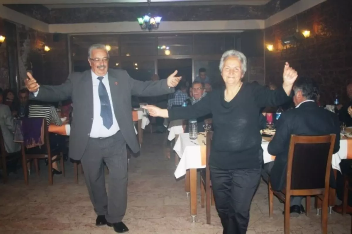 Ayvalık Şefkat Evleri Derneğinden Keyifli Gece