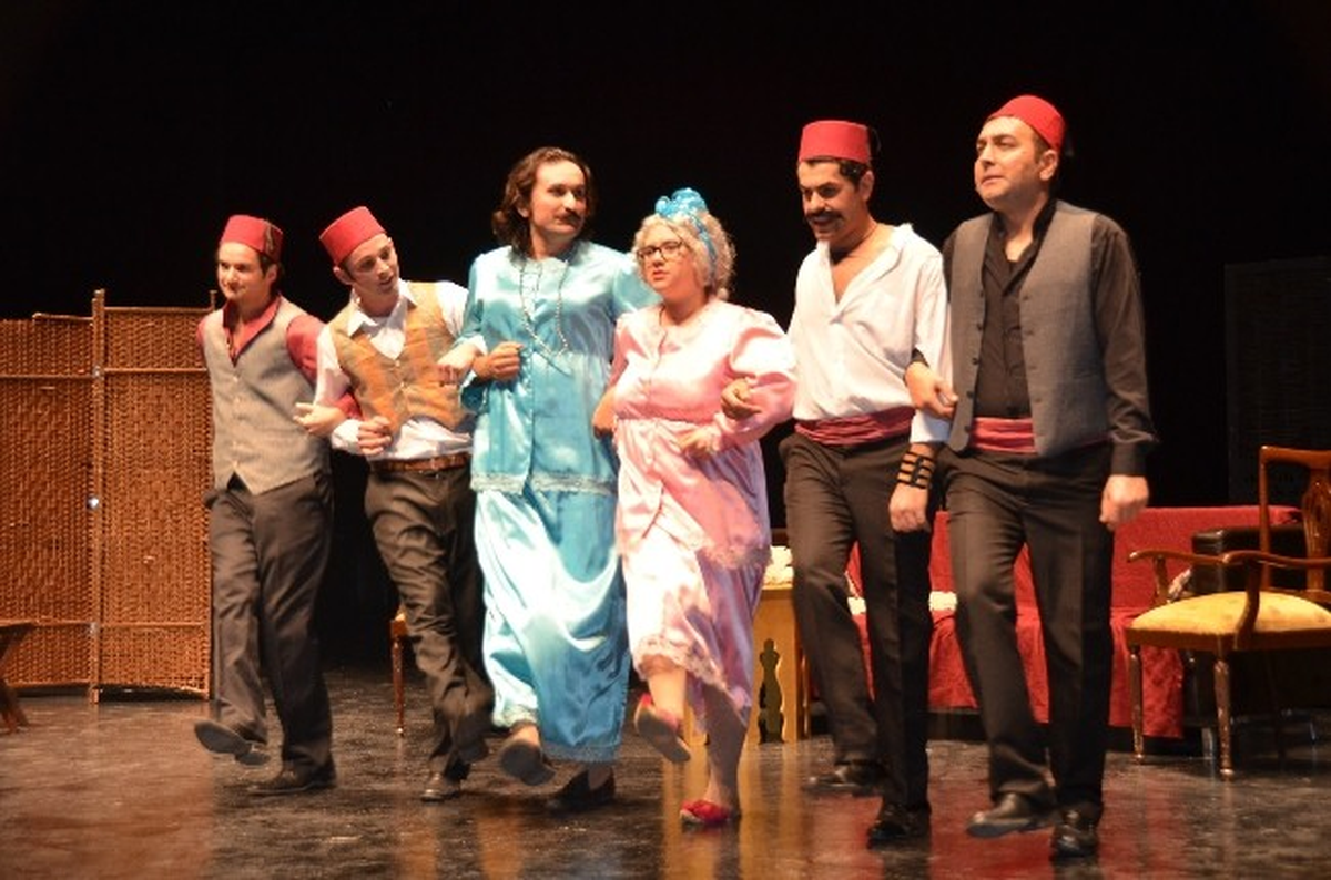 Bilecik\'te "Bir Garip İzdivaç" Tiyatro Oyunu Sahnelendi