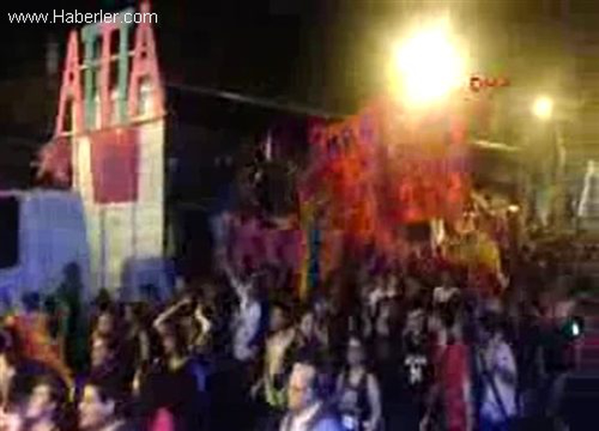 Buenos Aires\'te 21. Gay Onur Yürüyüşü