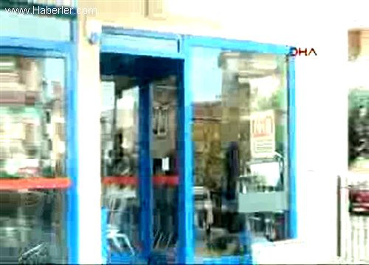 Bursa\'da Kar Maskeli Silahlı Soygun