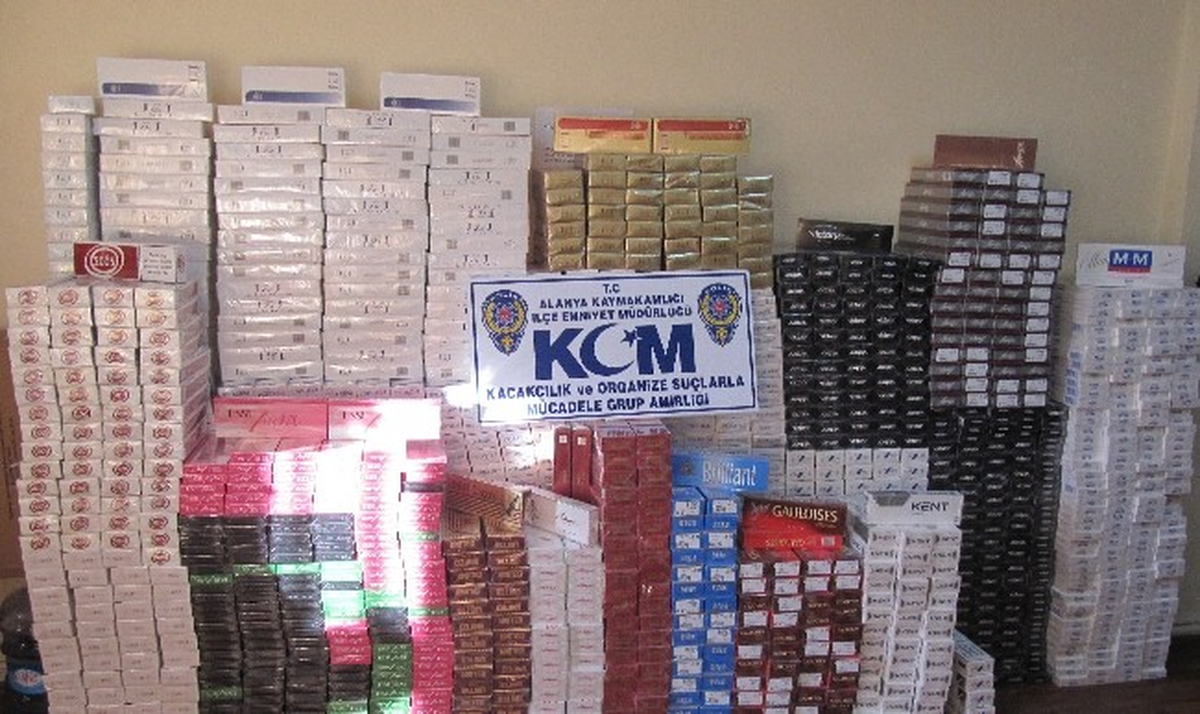 Ev Değil Kaçak Sigara Deposu