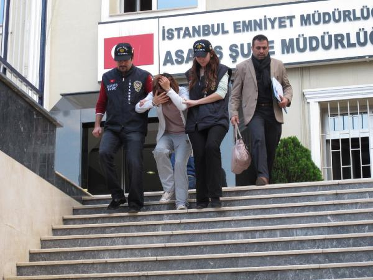 "Eve Neden Geç Geldin Diyen" Abisini 6 Kez Bıçakladı