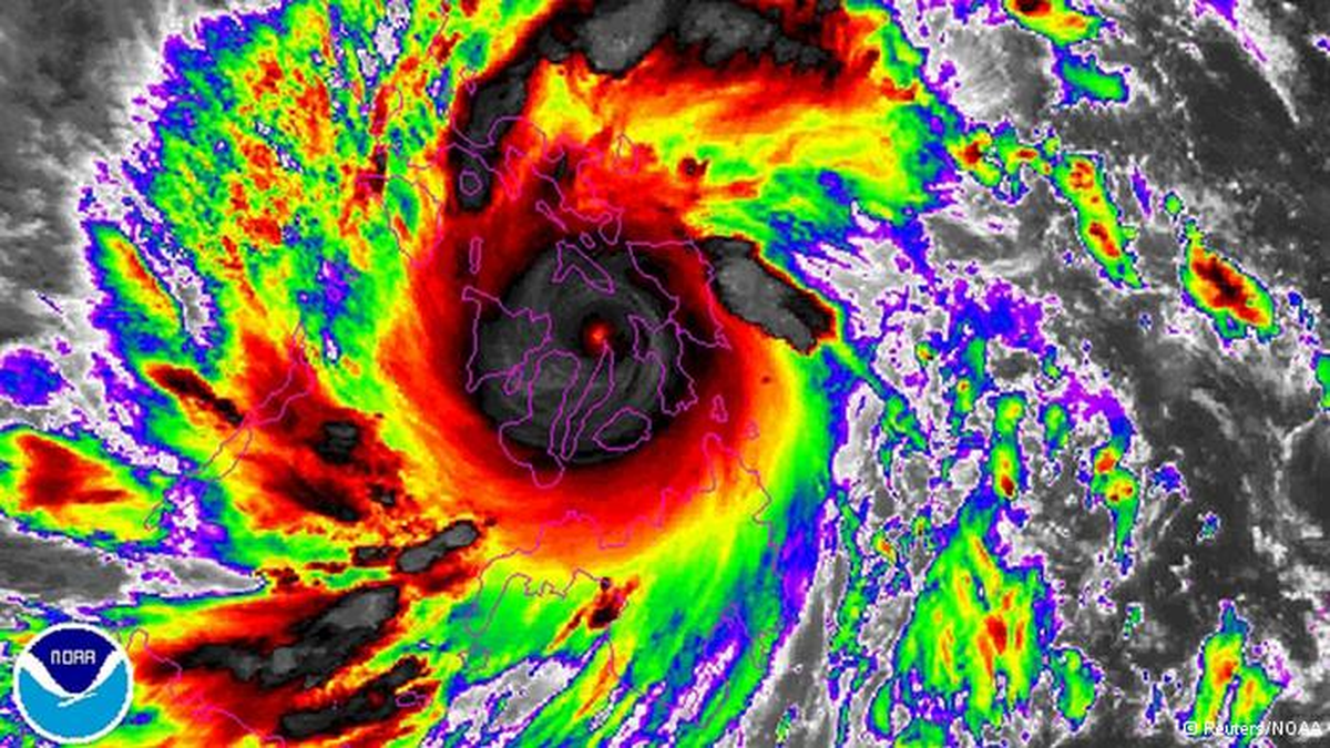 Filipinler\'de Haiyan Tayfunu