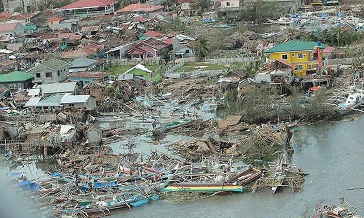 Filipinler\'deki Haiyan Tayfunu