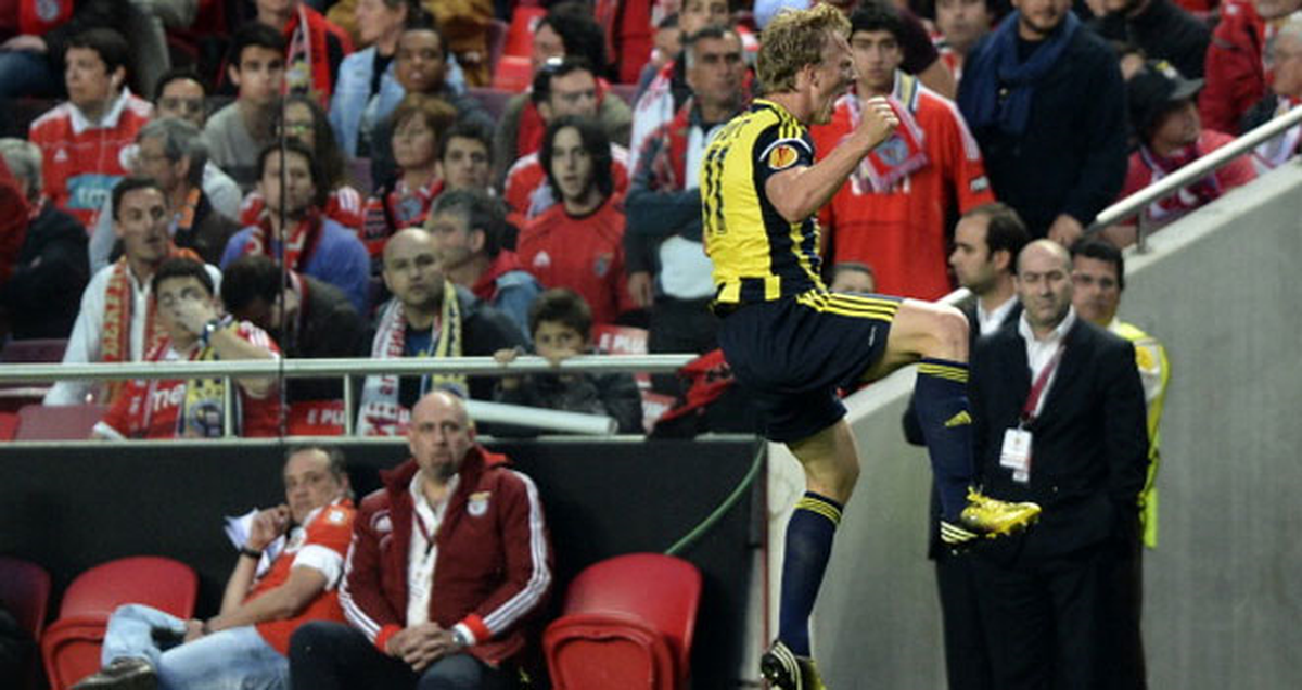 Hollanda\'da Kuyt Şoku!