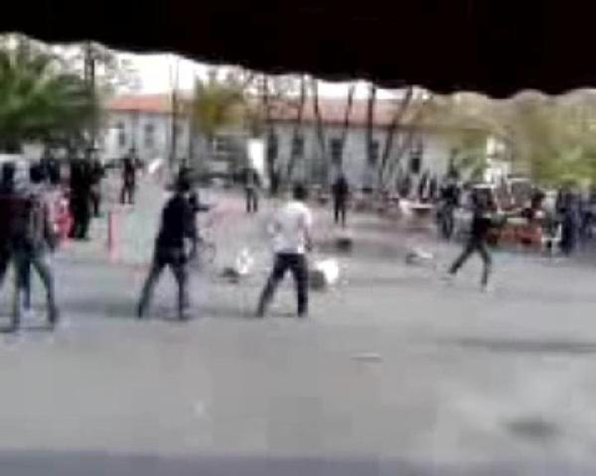 Marmara Üniversitesi\'nde Kavga