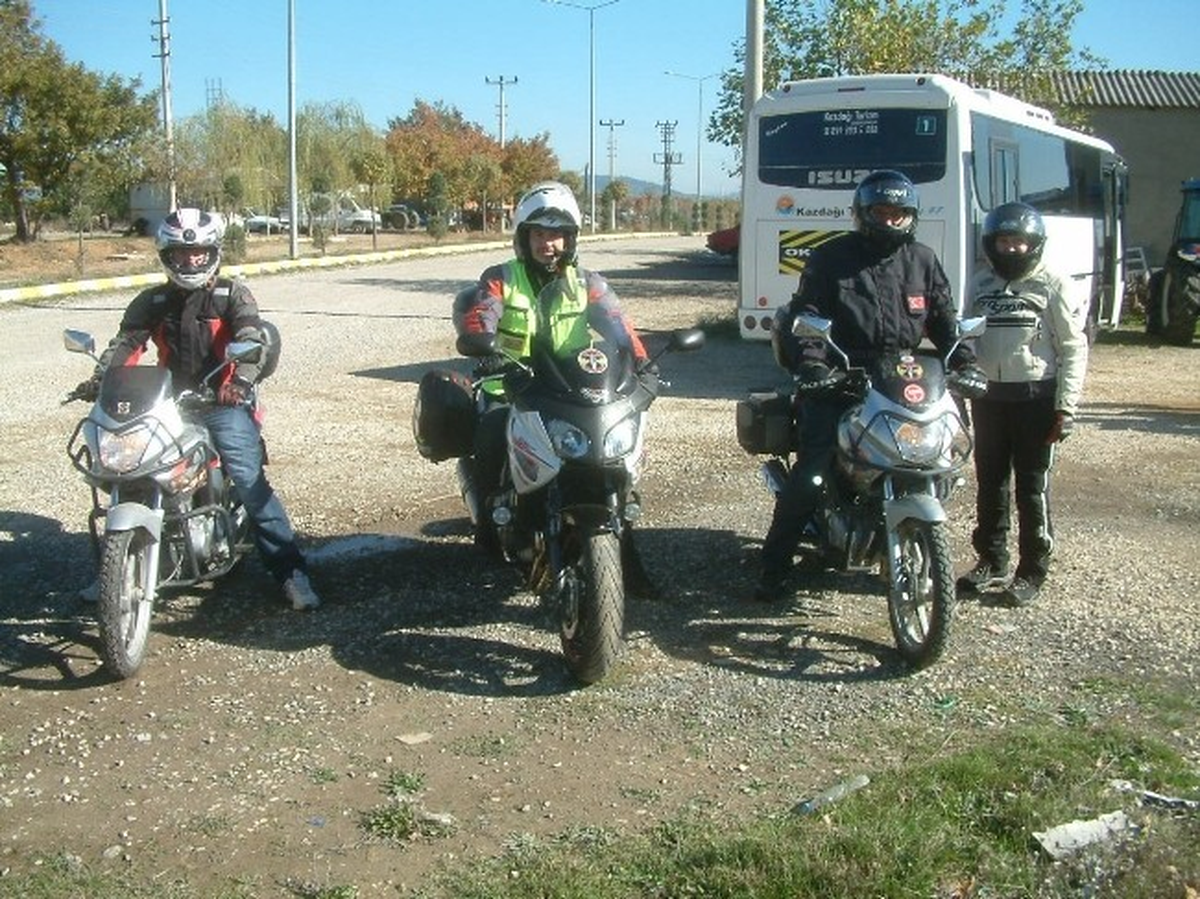 Motosiklet Tutkunlarının Çanakkale Gezisi