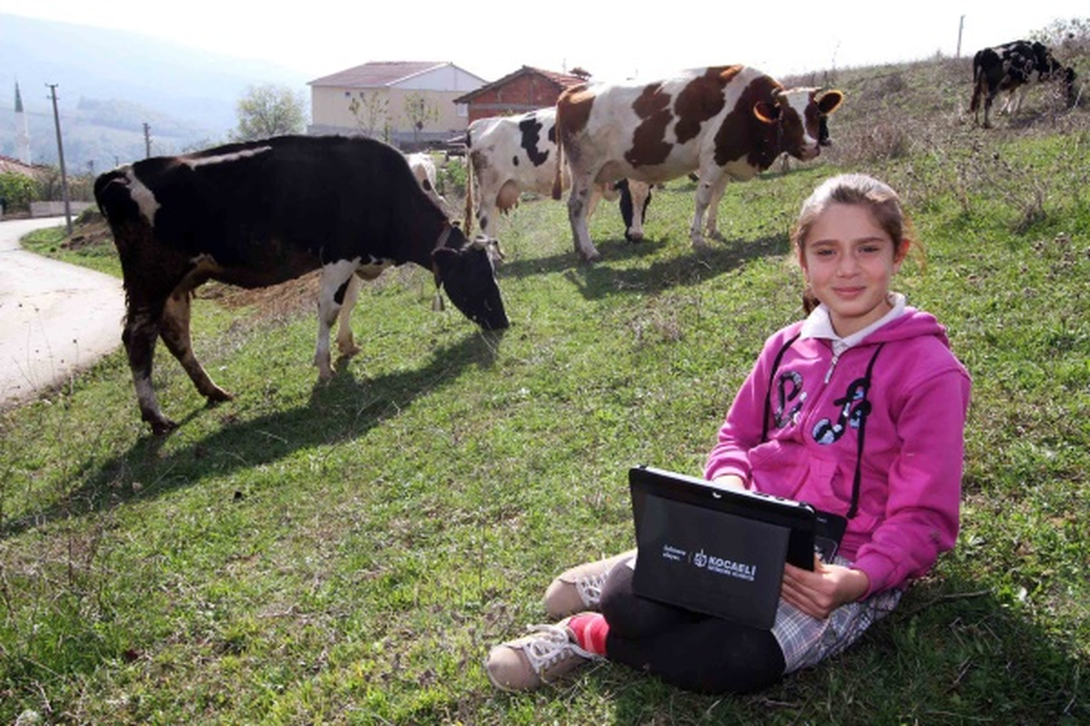 Müberra\'nın Tablet Sevinci
