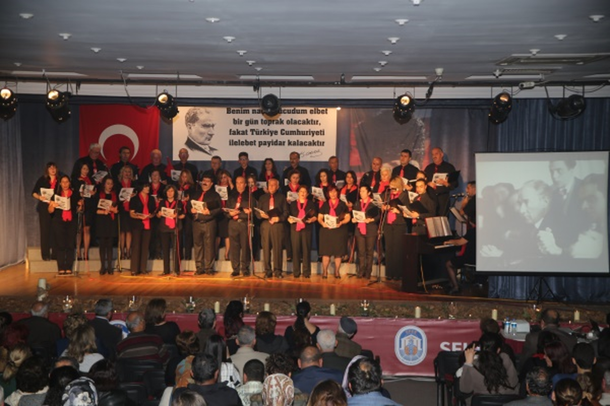 Mustafa Kemal Atatürk, Türk Müziği Konseri ile Anıldı