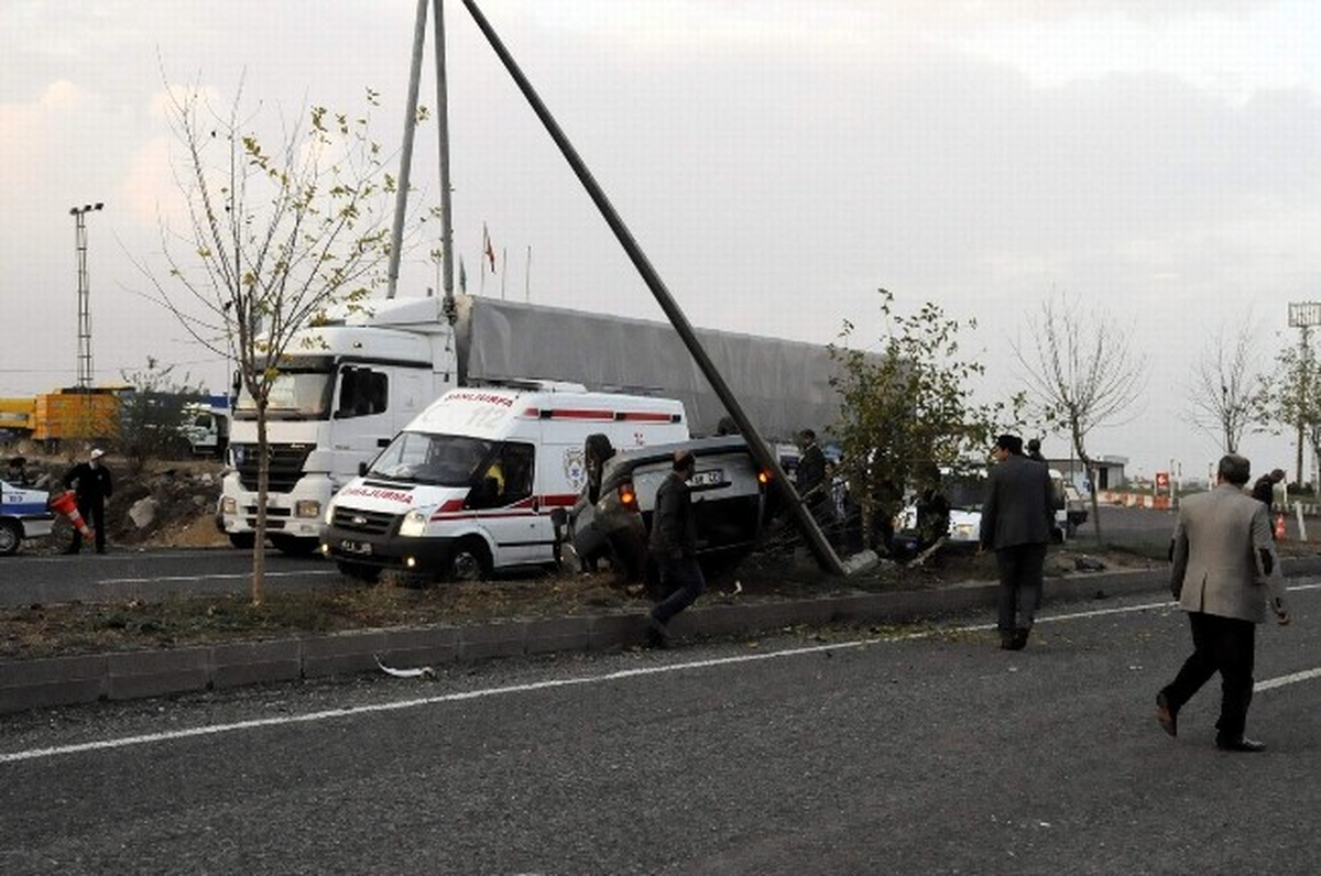 Siverek\'te Trafik Kazası: 1 Yaralı