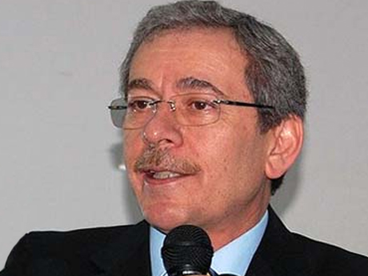 Abdullatif Şener: Erdoğan'ın 7 Tane Uçağı Var