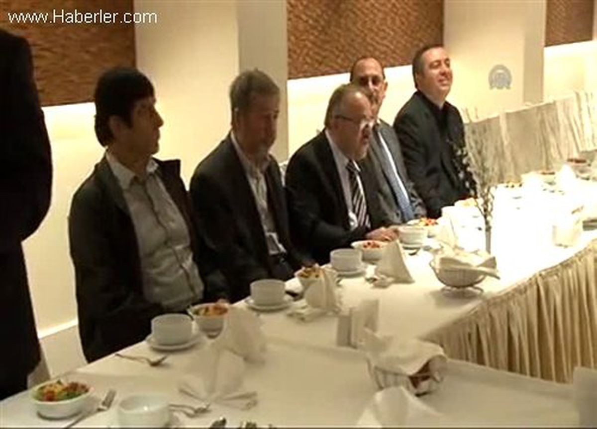 Afyonkarahisar Valisi Balkanlıoğlu Muharrem İftarına Katıldı