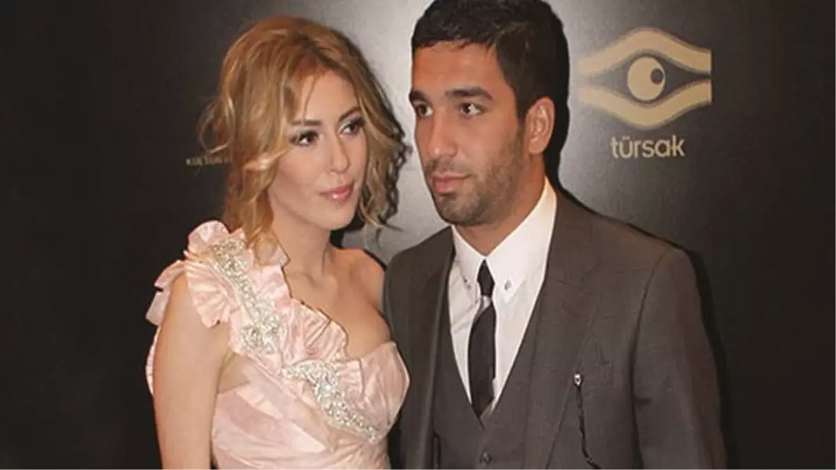 Arda Turan: Evlilik Tarihini Ertelemiyoruz