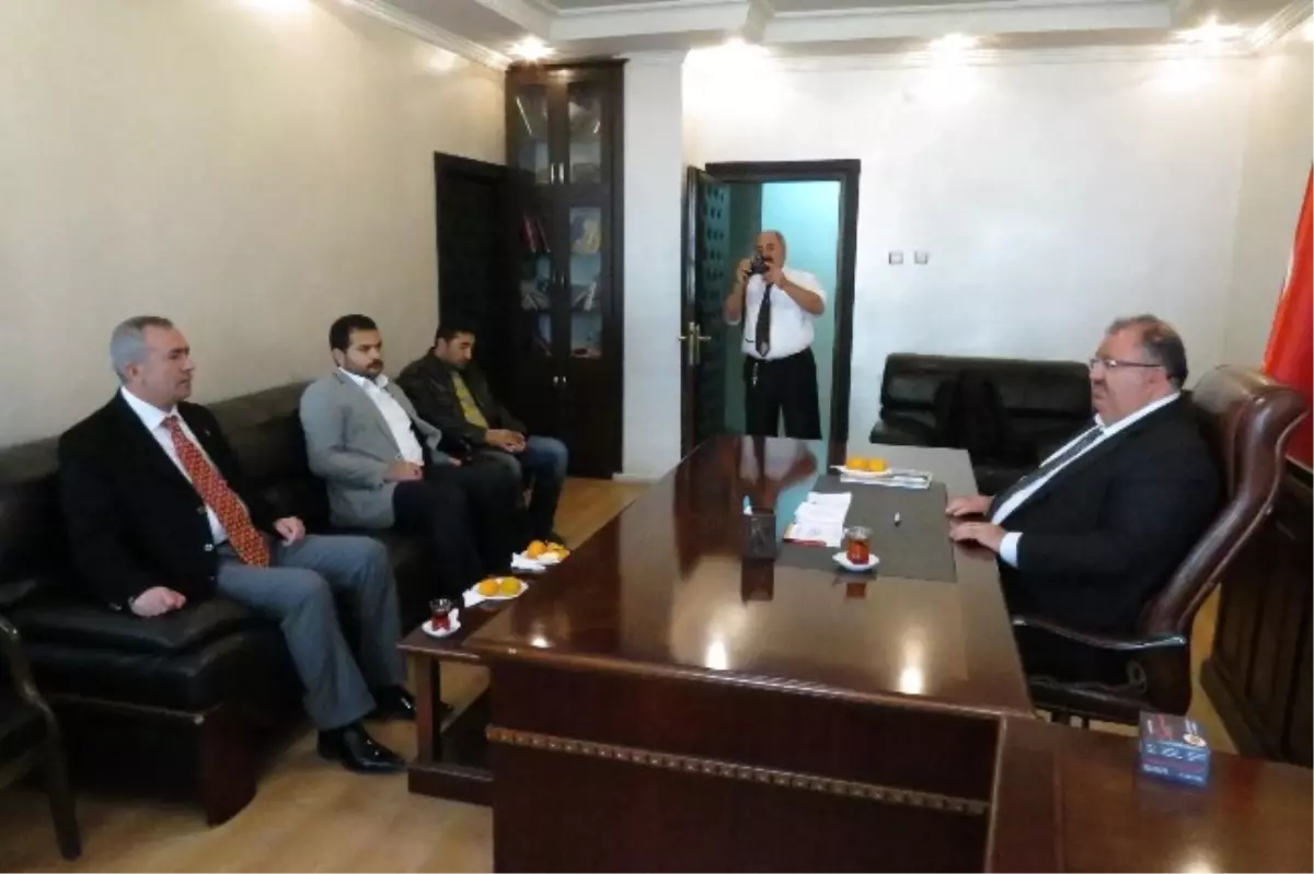 Belediye Başkan Aday Adayı Güneş\'ten Tabip Odasına Ziyaret