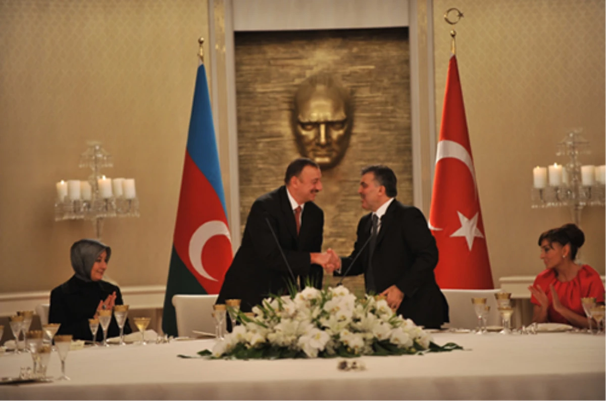 Çankaya Köşkü\'nde İlham Aliyev Onuruna Akşam Yemeği