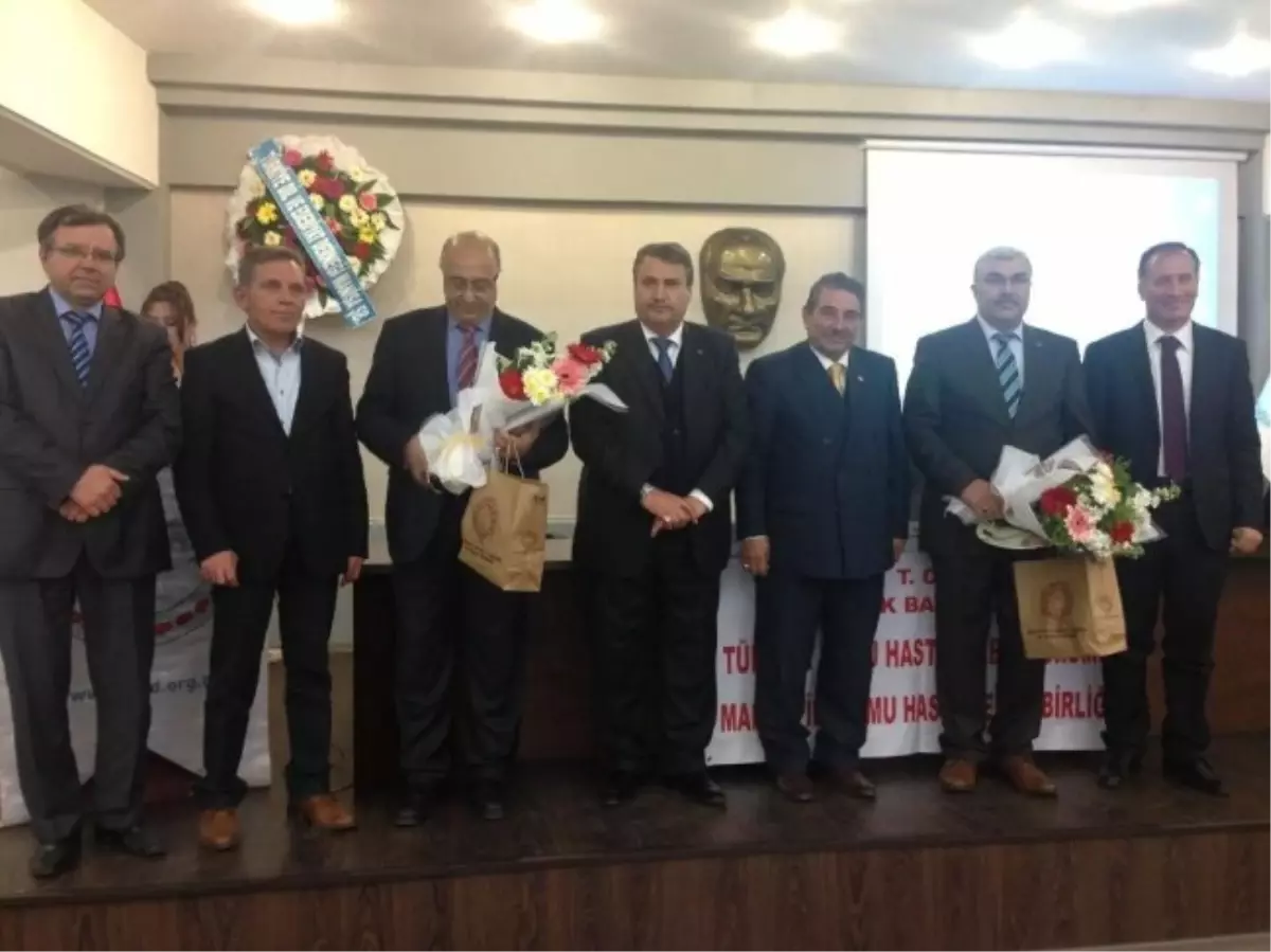 Çerçi "İlklerin Şehri Manisa" Konferansına Katıldı