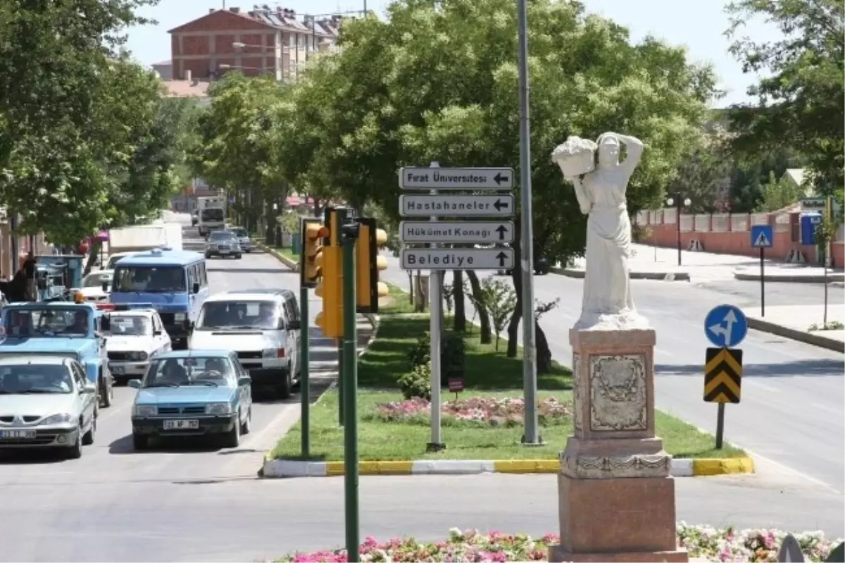 Elazığ Belediyesinden Trafiği Rahatlatacak Uygulama