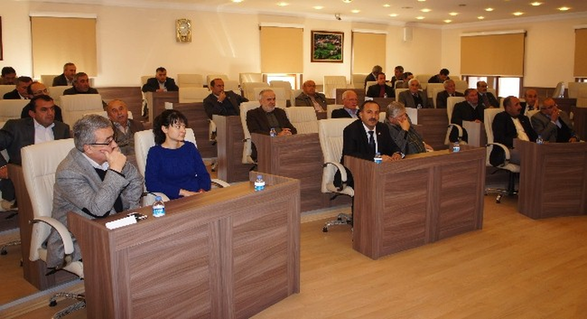 İl Özel İdaresi\'nin 2014 Tahmini Bütçesi 74 Milyon TL Olarak Belirlendi