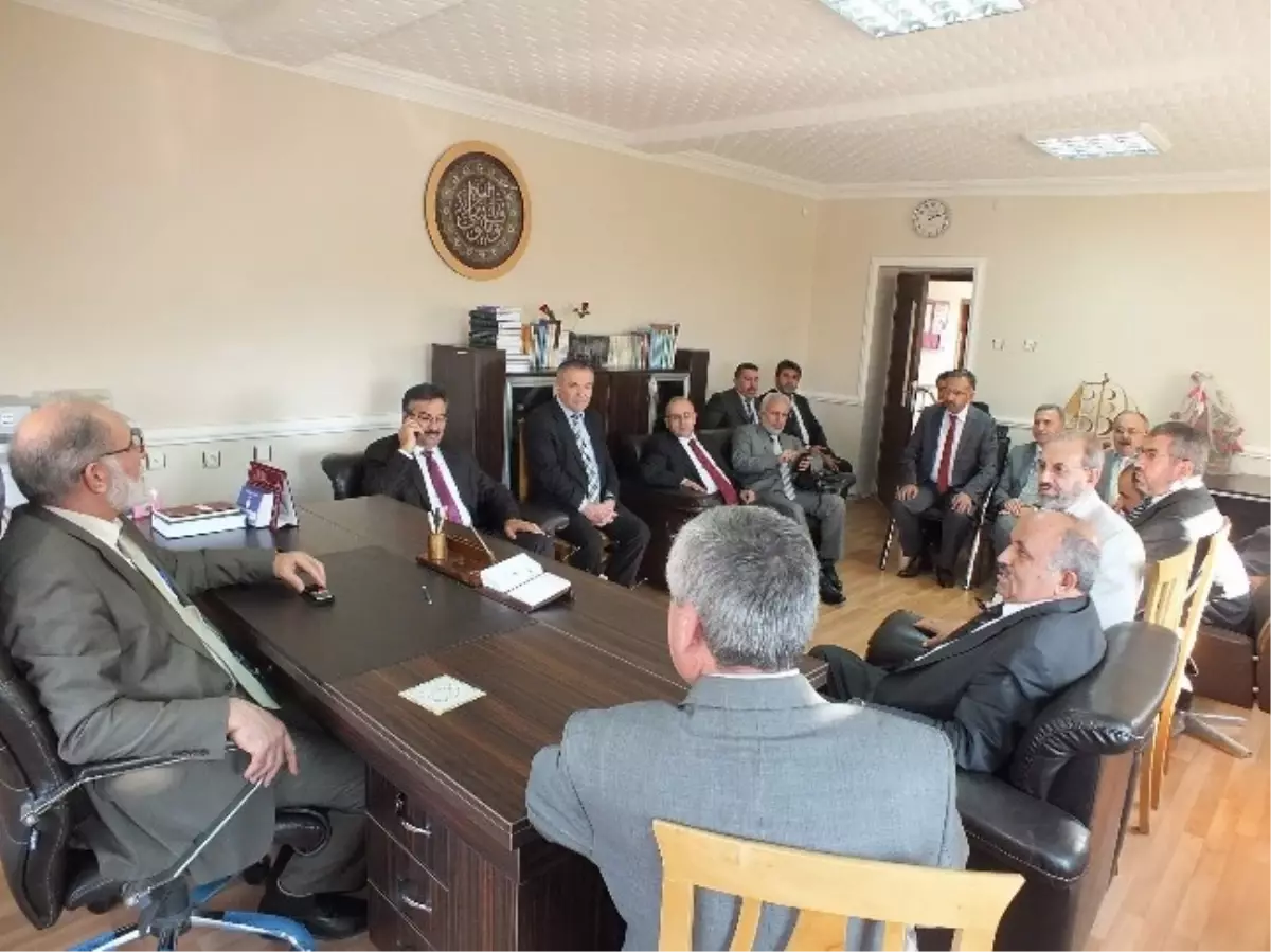 İlçe Müftüleri Toplantısı Sarız'da Yapıldı