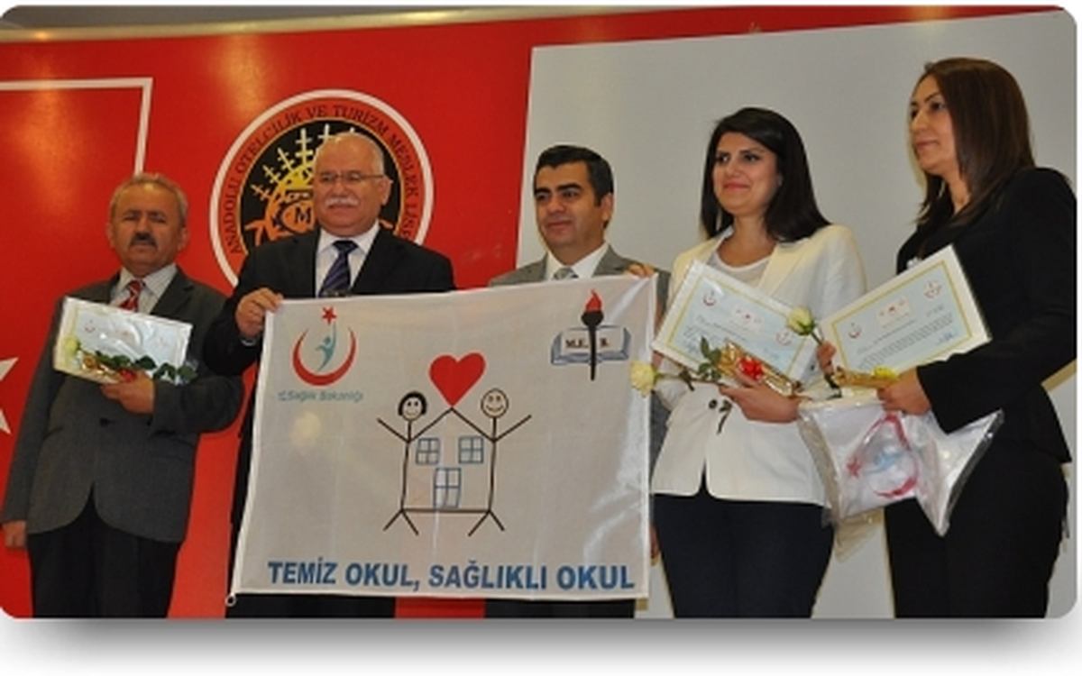 Kayseri\'de Beyaz Bayrak Dağıtım Töreni Yapıldı